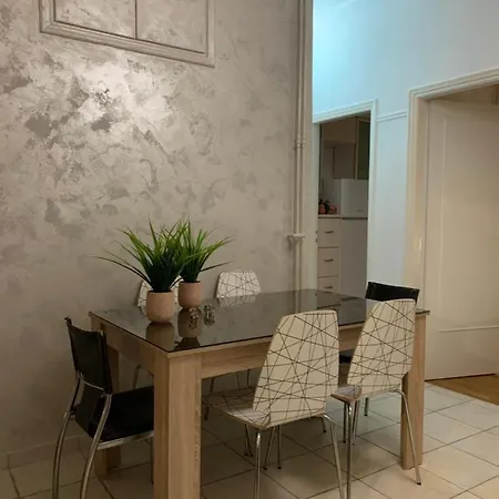 2 Bedrooms Apartment Center Of Athens 4 Min Subway Exterior photo