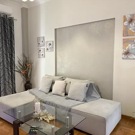 2 Bedrooms Apartment Center Of Athens 4 Min Subway Exterior photo