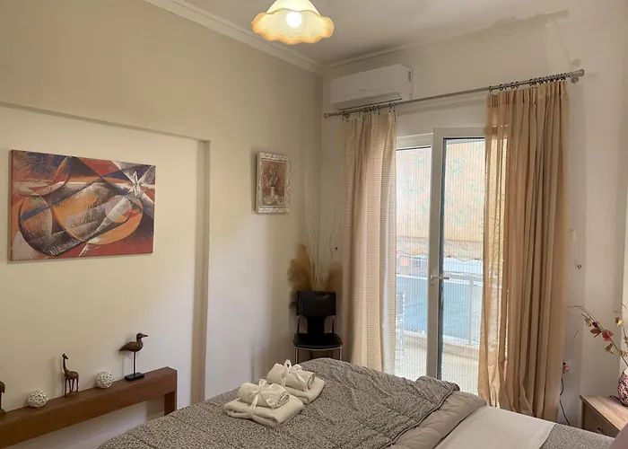 2 Bedrooms Apartment Center Of Athens 4 Min Subway